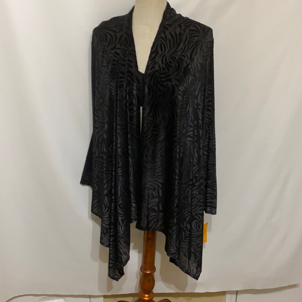 Ruby Rd. Women’s black on black long cardigan. Size 1X NWT.